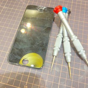 iPhone SE2 液晶交換修理