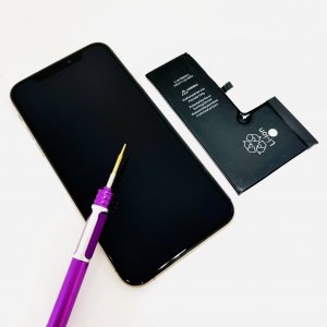 iPhoneXSバッテリー交換修理