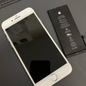 iPhone 8 バッテリー 交換