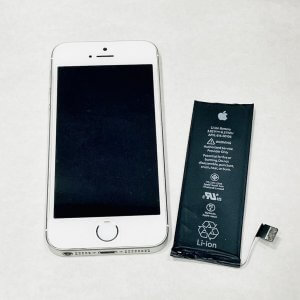 iPhone5-SE バッテリー交換