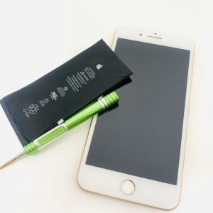 iPhone8plus バッテリー交換修理
