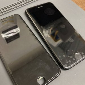 iPhone SE2 液晶交換