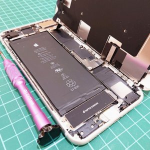 iPhone8 plus バッテリー交換