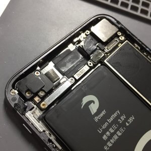iPhone7 水没修理