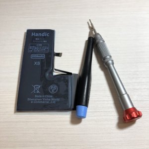 iPhoneXS 充電の持ちが気になる…→バッテリー無料点検で交換目安か確認可能!!