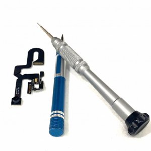 iPhone8 インカメ修理