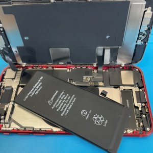 iPhone 8 バッテリー交換