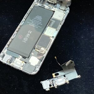 iPhone 6　ライトニング交換　修理実績
