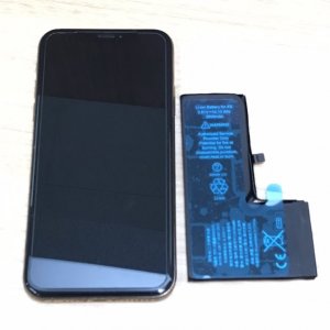 iPhoneXS　バッテリー交換