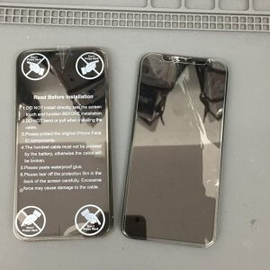 iPhoneXS フロントパネル交換