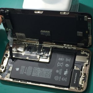 iPhoneX 液晶交換