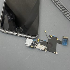 iPhone6 ライトニング交換