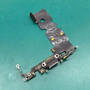 iPhone8 ライトニング修理