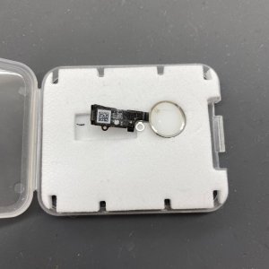 iPhone8 ホームボタン交換