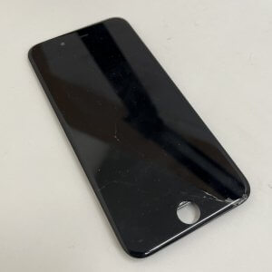 iPhone 8 フロントパネル交換