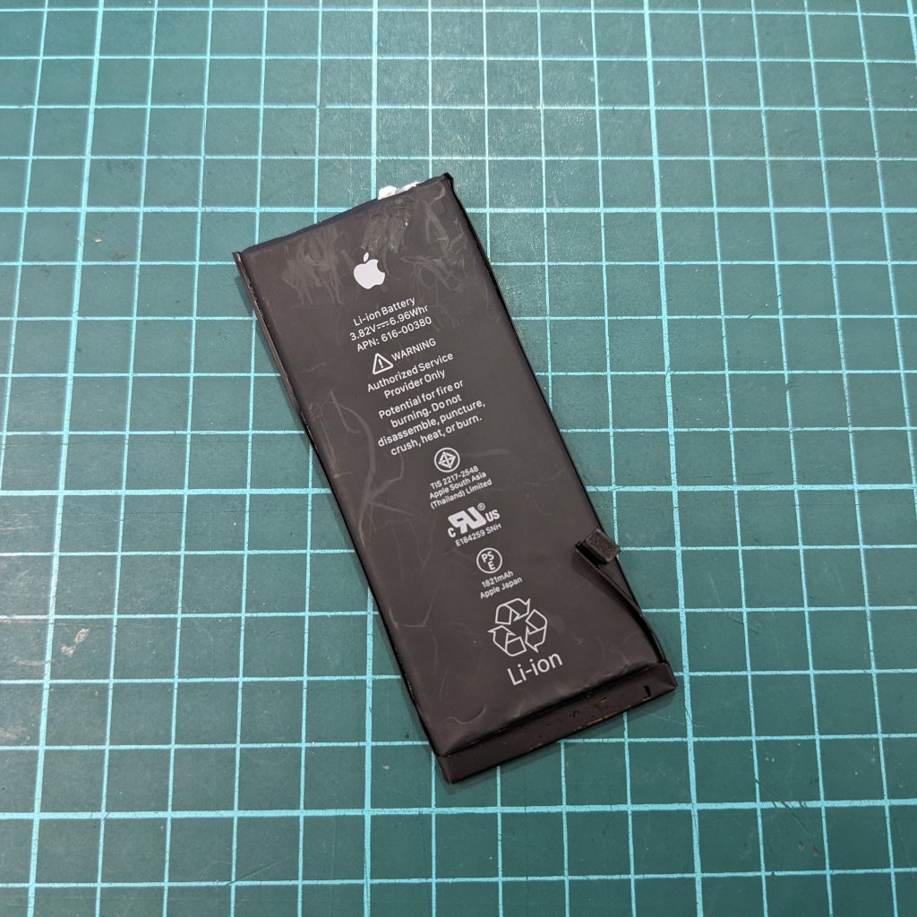 iPhone8 バッテリー交換