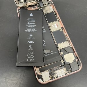 iPhone6Sバッテリー交換