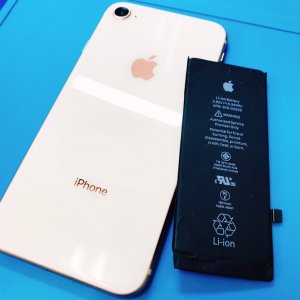iPhone8 バッテリー交換