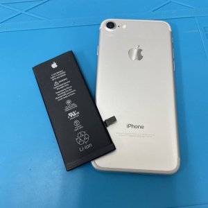 iPhone7 バッテリー交換