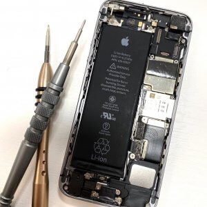 iPhoneSE バッテリー交換