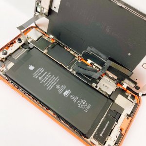 iPhoneXR バッテリー交換