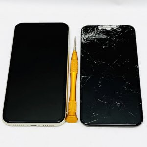 iPhone11 液晶交換修理