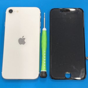 iPhoneSE2 液晶交換修理