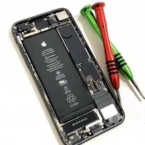 iPhone8 バッテリー交換