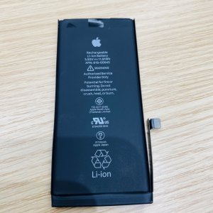 iPhone11 急に電源が落ちる…→お任せください!バッテリーが原因かもしれません!