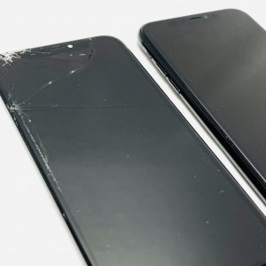iPhoneXS 液晶交換