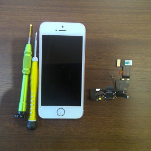 iphoneSE ライトニング交換