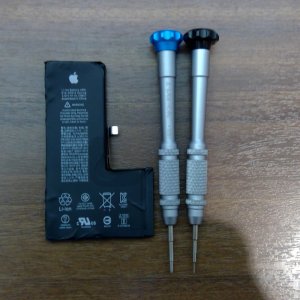 iPhoneXS バッテーリー交換