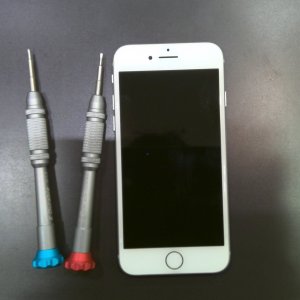 iPhone8 液晶交換