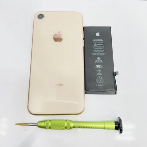 iPhone8 バッテリー交換修理