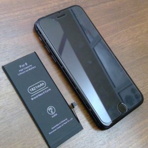 iPhone8 バッテリー交換