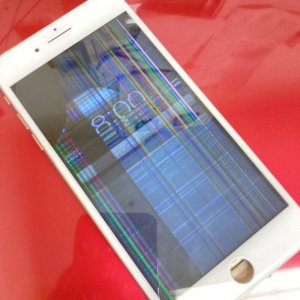 iPhone8Plus 液晶交換