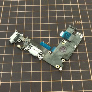 iPhone6 ライトニング交換