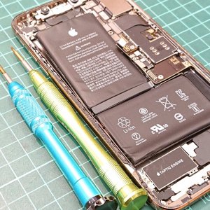 iPhoneXS バッテリー交換