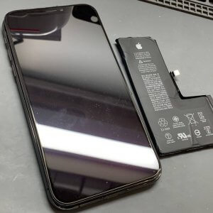 iPhoneXS バッテリー交換