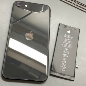 iPhoneSE2 バッテリー交換 充電減り