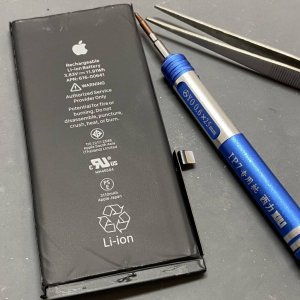 iPhone11 バッテリー交換 充電減り早い