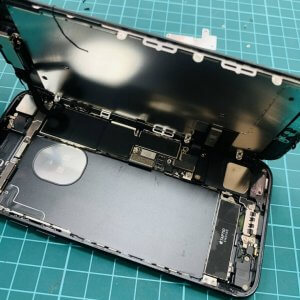 iPhone7 バッテリー交換