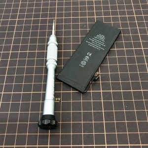 iPhone SE バッテリー交換