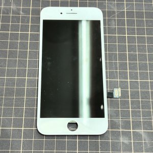 iPhone8 ガラスパネル交換修理