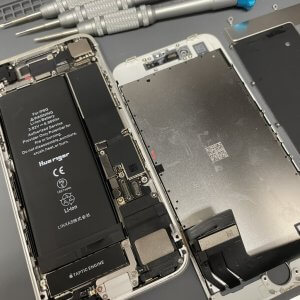 iPhone8 液晶交換