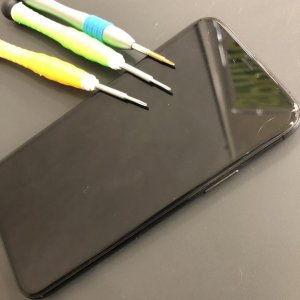 iPhone 11 Pro パネル修理