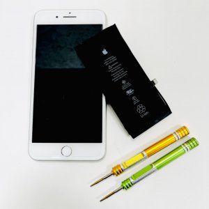 iPhone8Plusバッテリー交換修理