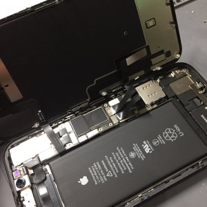 iPhoneXR バッテリー交換