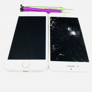 iPhone8 パネル交換修理