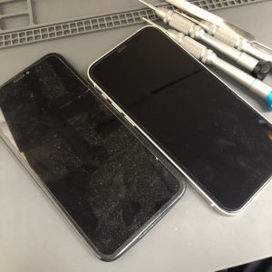 iPhone12 パネル交換